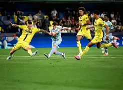 开云体育在线-尤文图斯客场告负，小组出线形势堪忧()  第1张