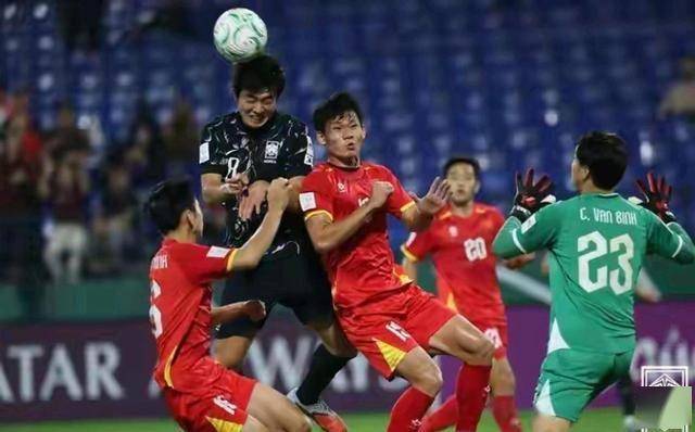 开云体育在线-韩国体育选手接连取得足球比赛胜利()  第1张