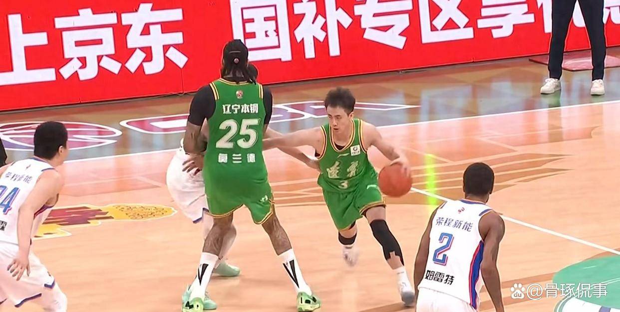 开云体育入口-紧张比拼，国内联赛球队谁能脱颖而出？()  第2张